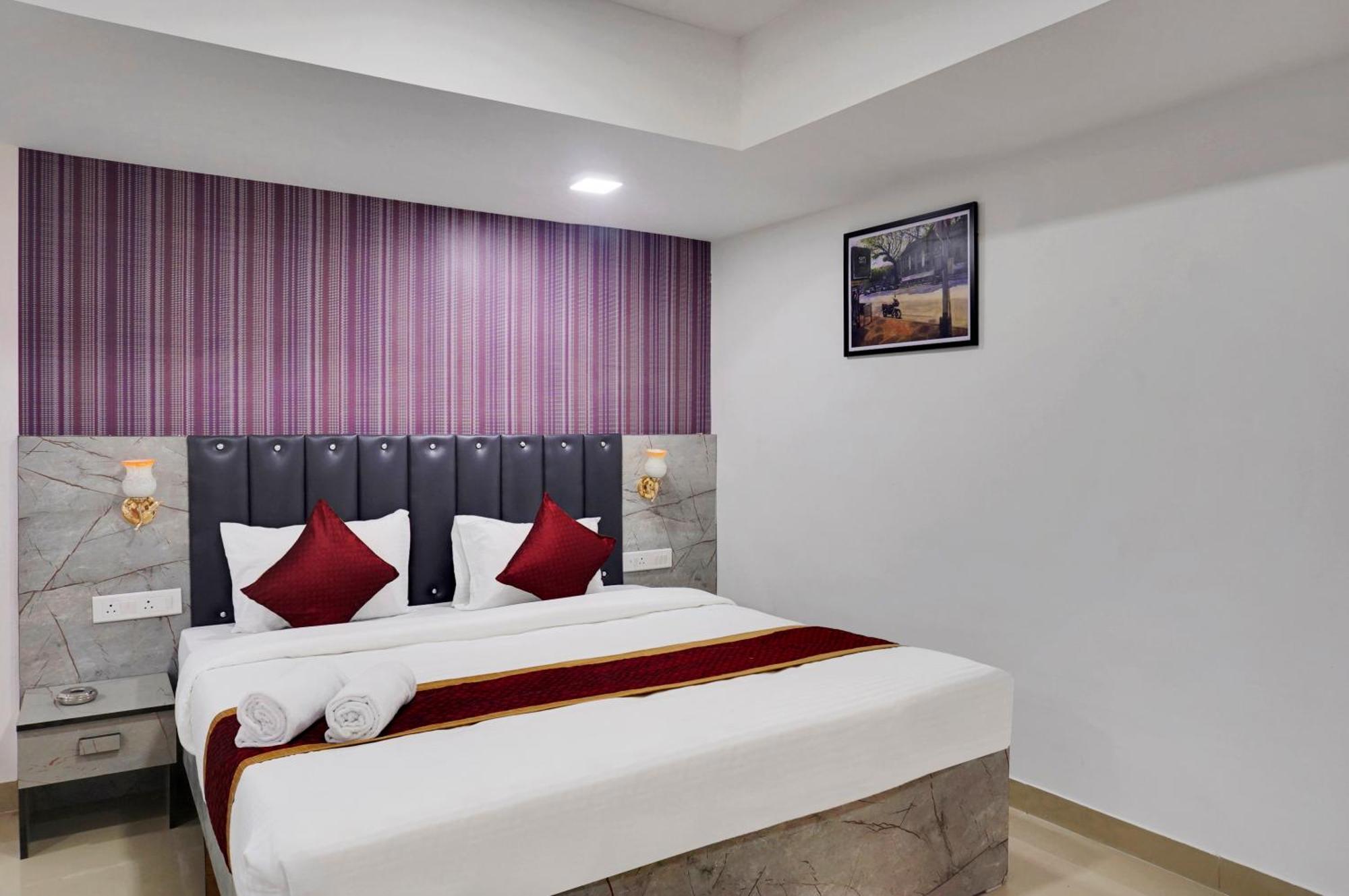 Hotel Orchard Park 浦那 外观 照片